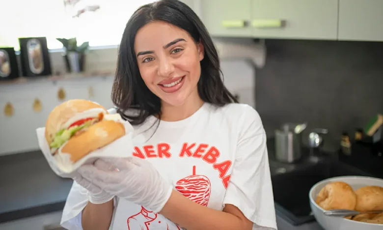 leyla-lahouar-nationalitaet